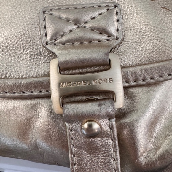 Vintage Michael Kors Leather Metallic Gold Bag Boho shoulder tote  purse - Picture 11 of 17